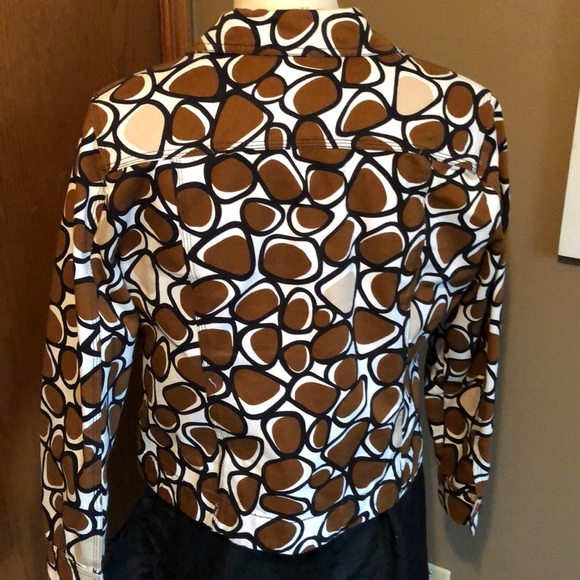 Patterned jacket - Picture 2 of 3